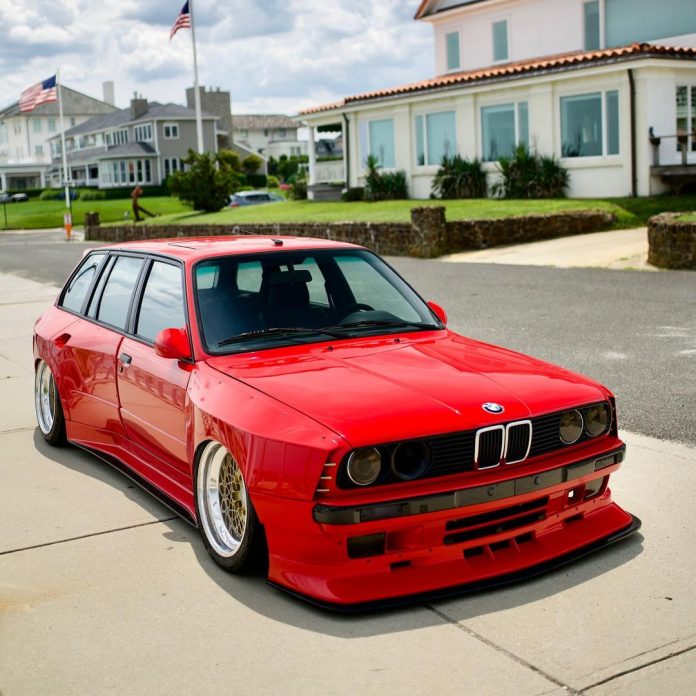 Widebody LTO E30 BMW Sedan Rocks Rotiform Wheels, Yas Marina Blue Paint