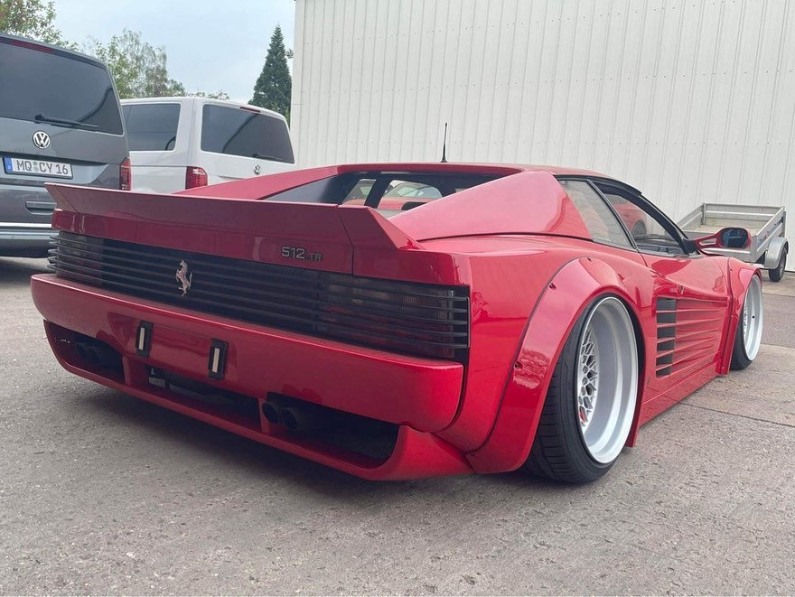 Slammed Liberty Walk Ferrari Testarossa 512TR Is Widebody Nostalgia