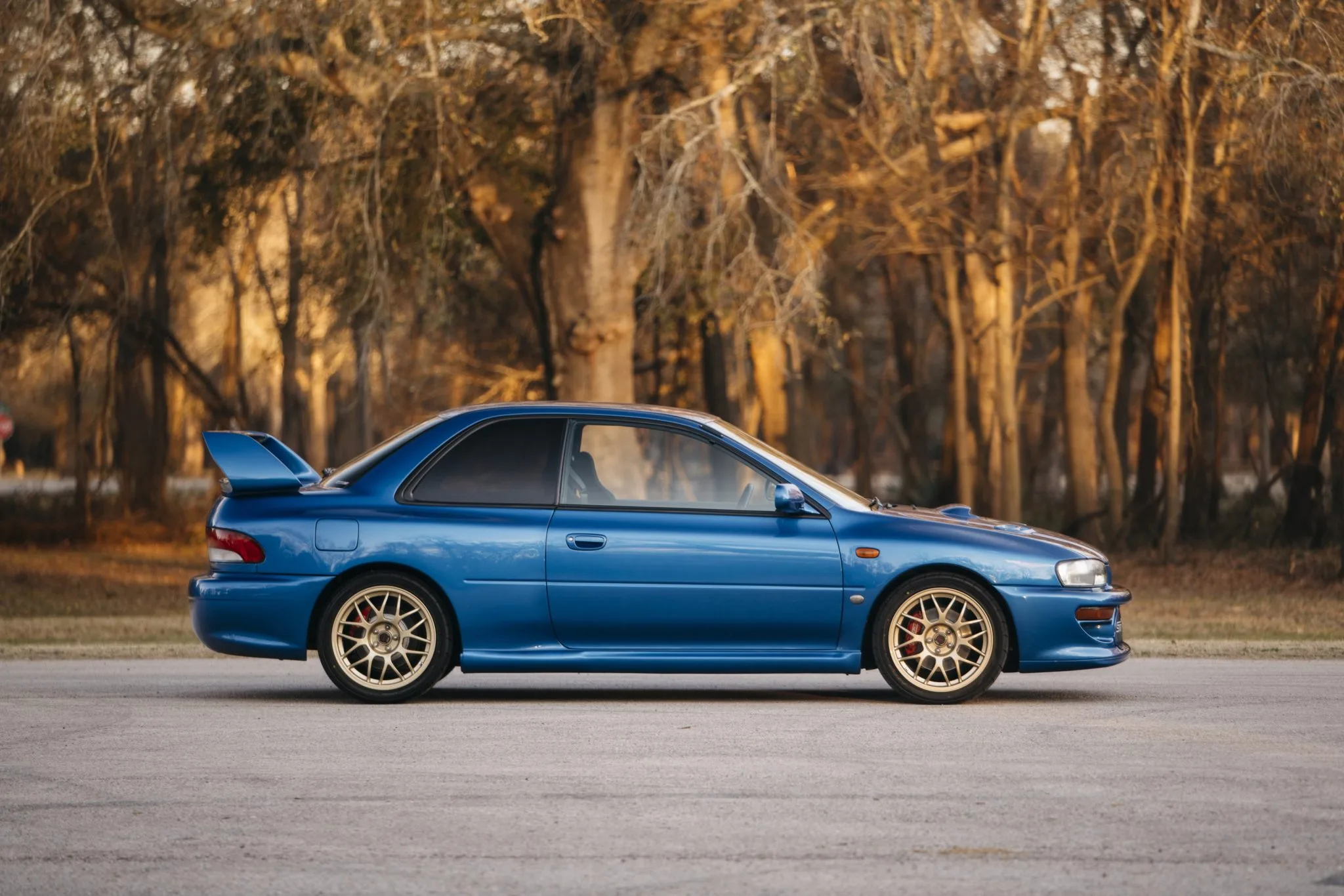 1998 Subaru Impreza 22B STI Shows Up on Bring a Trailer, But There's a ...