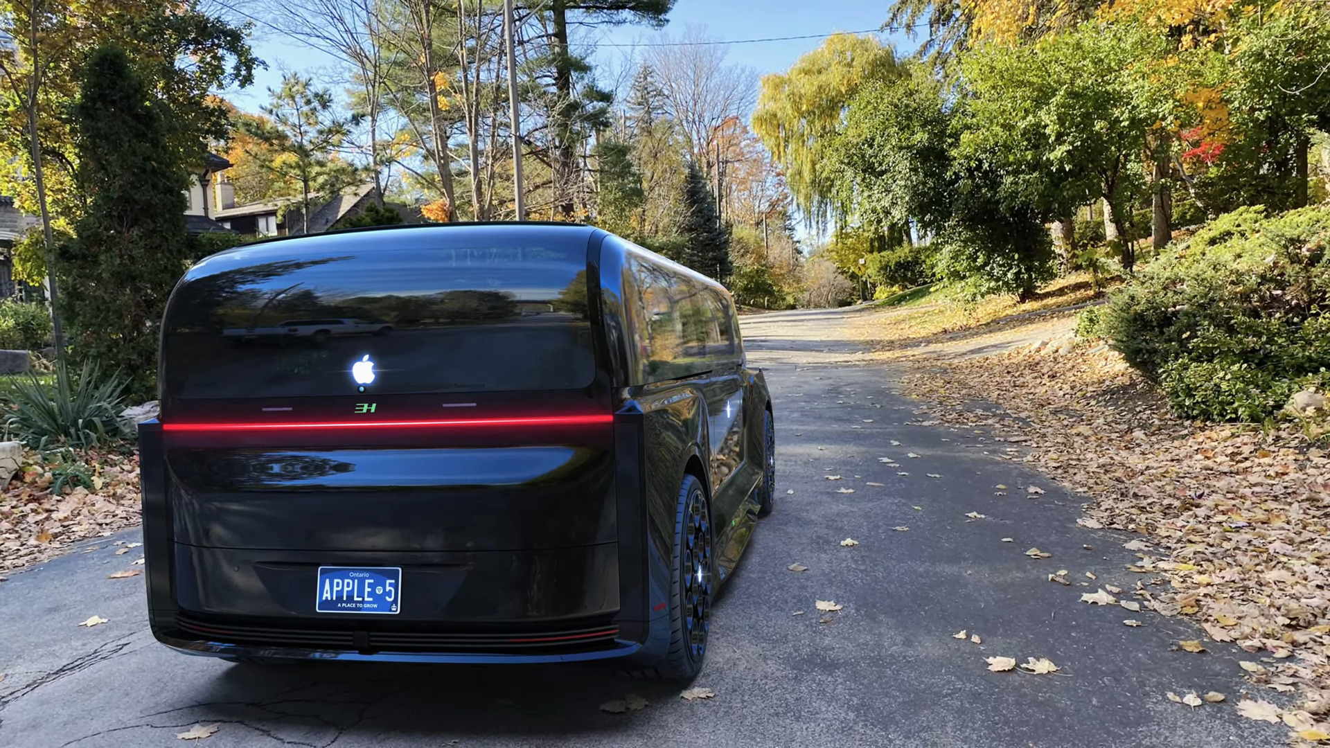 Apple Car Minivan Concept Looks Futuristic in Toronto, Real One Coming