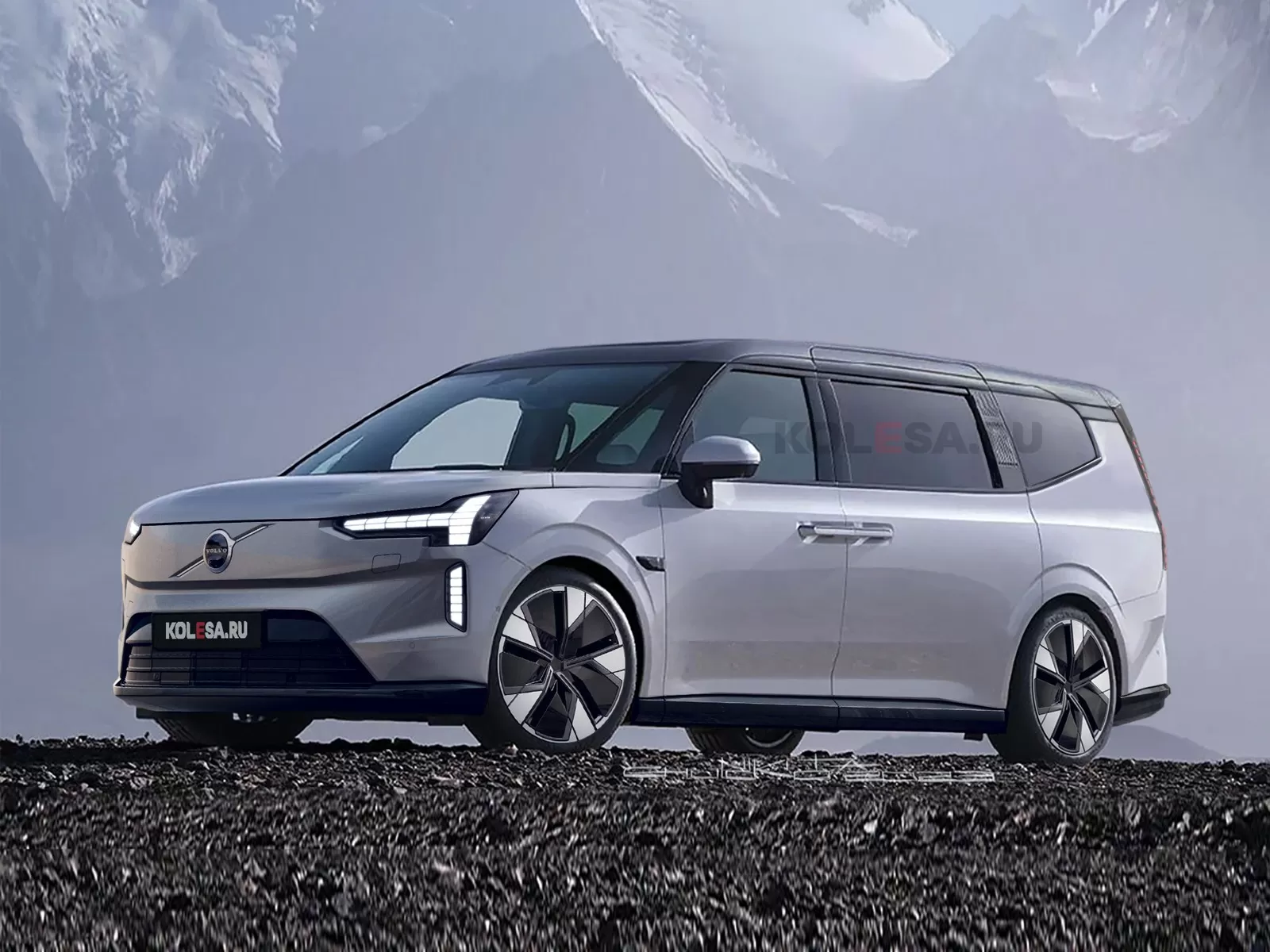 Volvo Minivan Is Coming To China, Here's What The EM90 Will Look Like