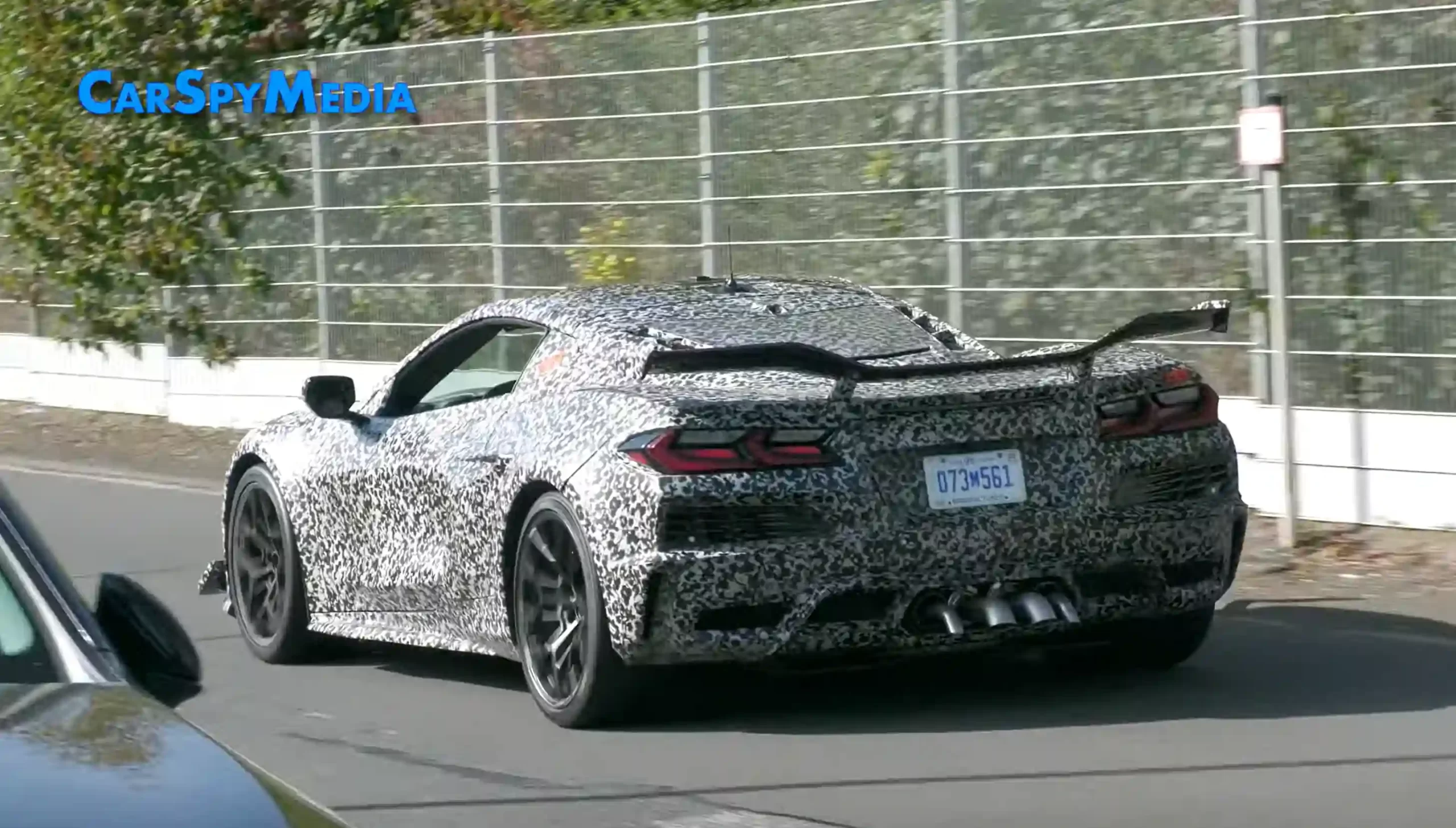 2025 Chevrolet C8 Corvette ZR1 Gets Prototype Titanium Exhaust to Pass